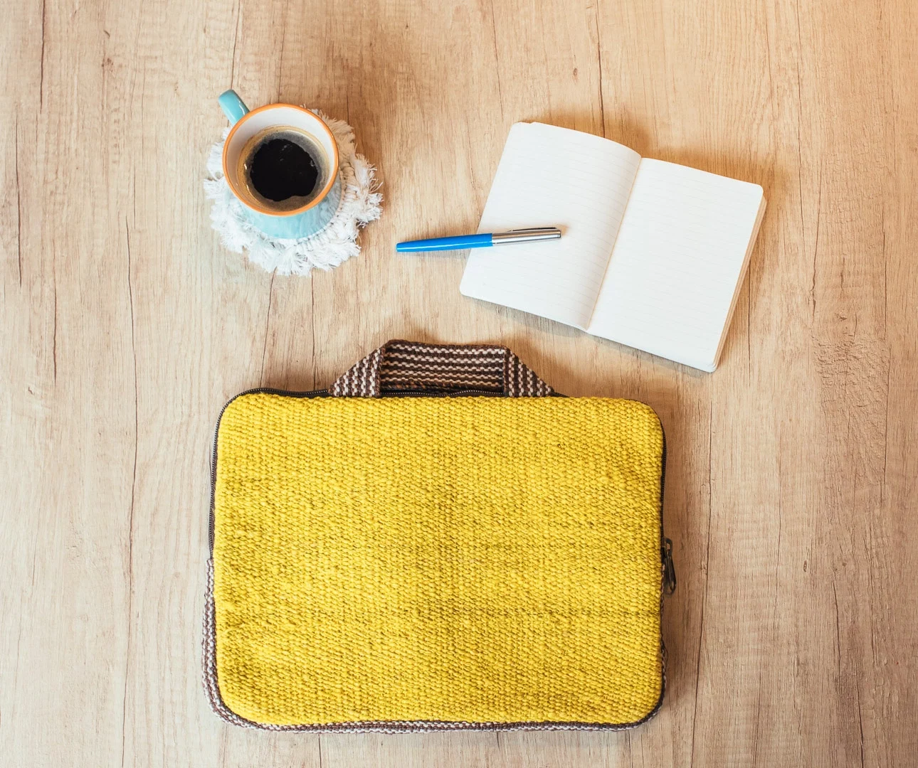 Pakal-housse-_JérémieGabrien-9 Handmade Wool Laptop Sleeve / 13 & 15 inches laptop bag / Sunflower Yellow