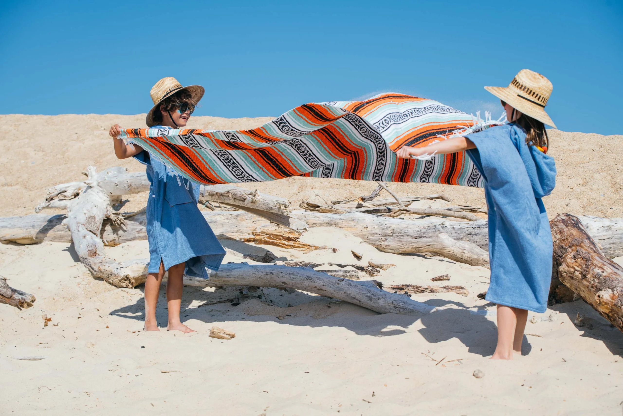 Pakal-2026-compressé-_JérémieGabrien-8 Handmade Mexican Beach Blanket, Picnic Blanket or couch throw - Baja Sun